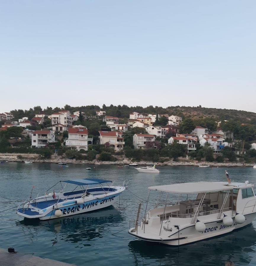 Villa Maja Trogir Exterior photo